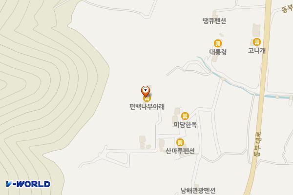 편백나무아래팬션 위치 지도 — 경상남도 남해군 창선면 동부대로 2575-76